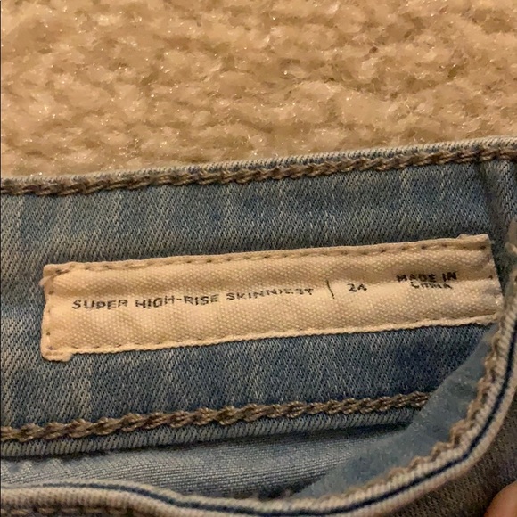 Ripped High rise skinny jeans - Picture 3 of 4